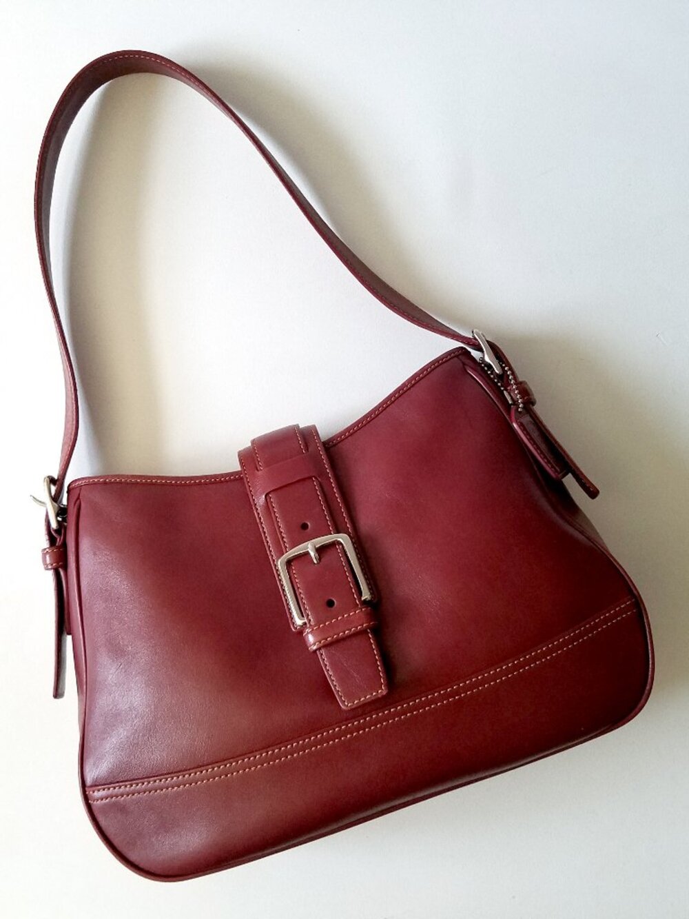 Vintage Coach Hampton Shoulder Bag Burgundy #7583 - Picture 3 of 7